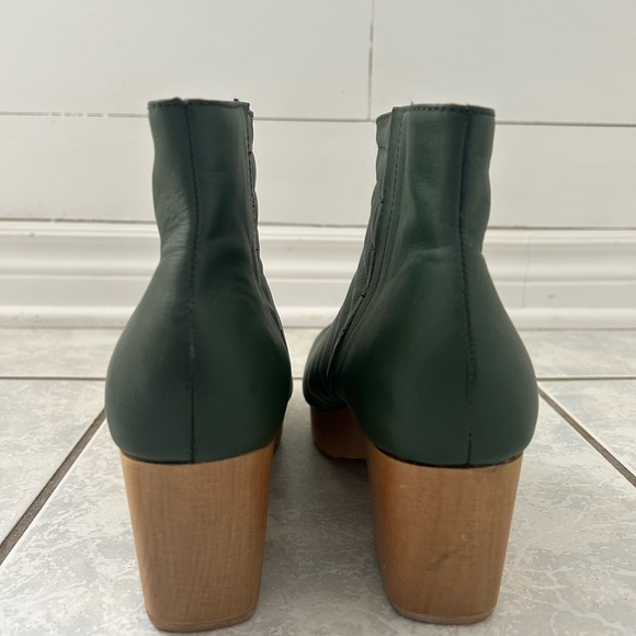 Beklina Ribbed Boot Clog Biophilia - Picture 7 of 11